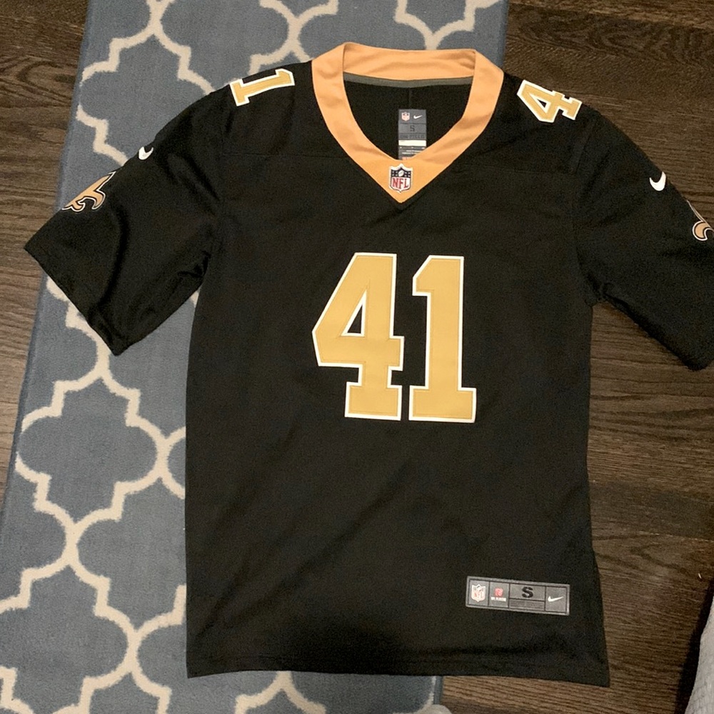 Alvin Kamara jersey
